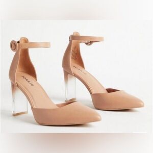 ✨Torrid Women's Lucite Closed Toe Heels Size 11W NEW✨